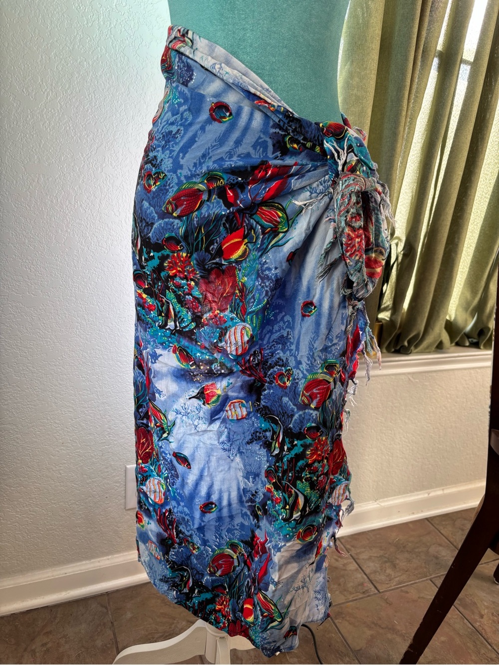 Ingear Blue Swim Sarong with Red & Green Fish Motif underwater marine life
